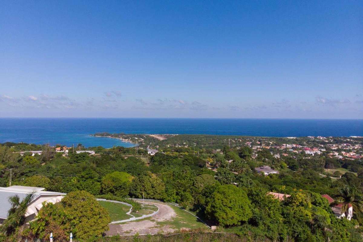 Villa Mimosa Jamaica Exclusive Luxury Stay- Resort Vibe Discovery Bay Exterior photo
